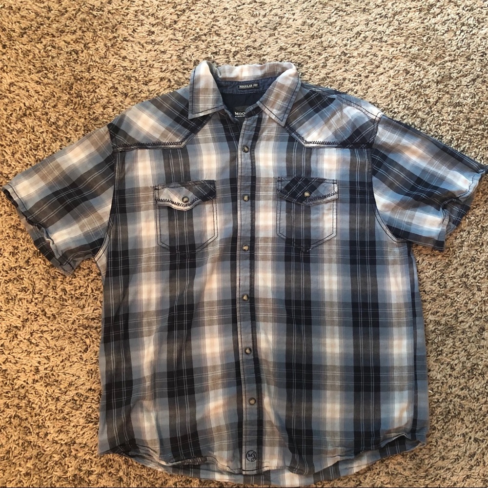 Brad Paisley’s Moonshine Spirit Button Down TShirt